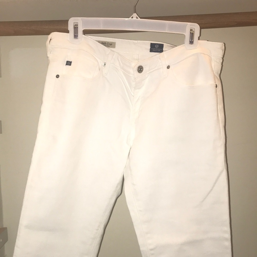 Cigarette crop jeans